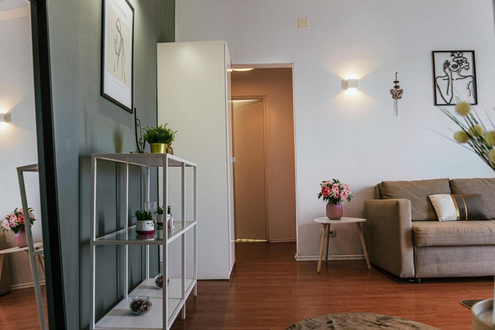 Hacienda Coltea - Cozy Old Town Apartaments Букурещ Екстериор снимка
